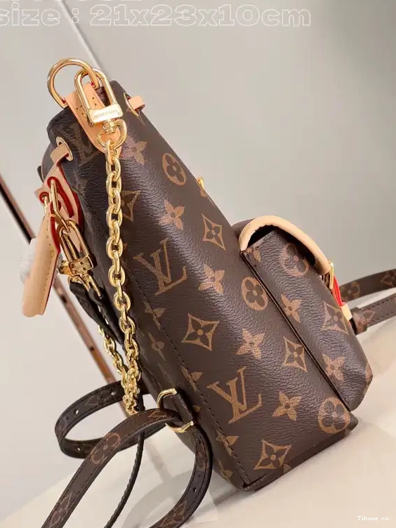 Affordable LOUIS Excursion VUITTON PM 0608